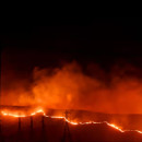 Photo: California Firefighters Battle Wind-Driven Wildfire Near San Francisco